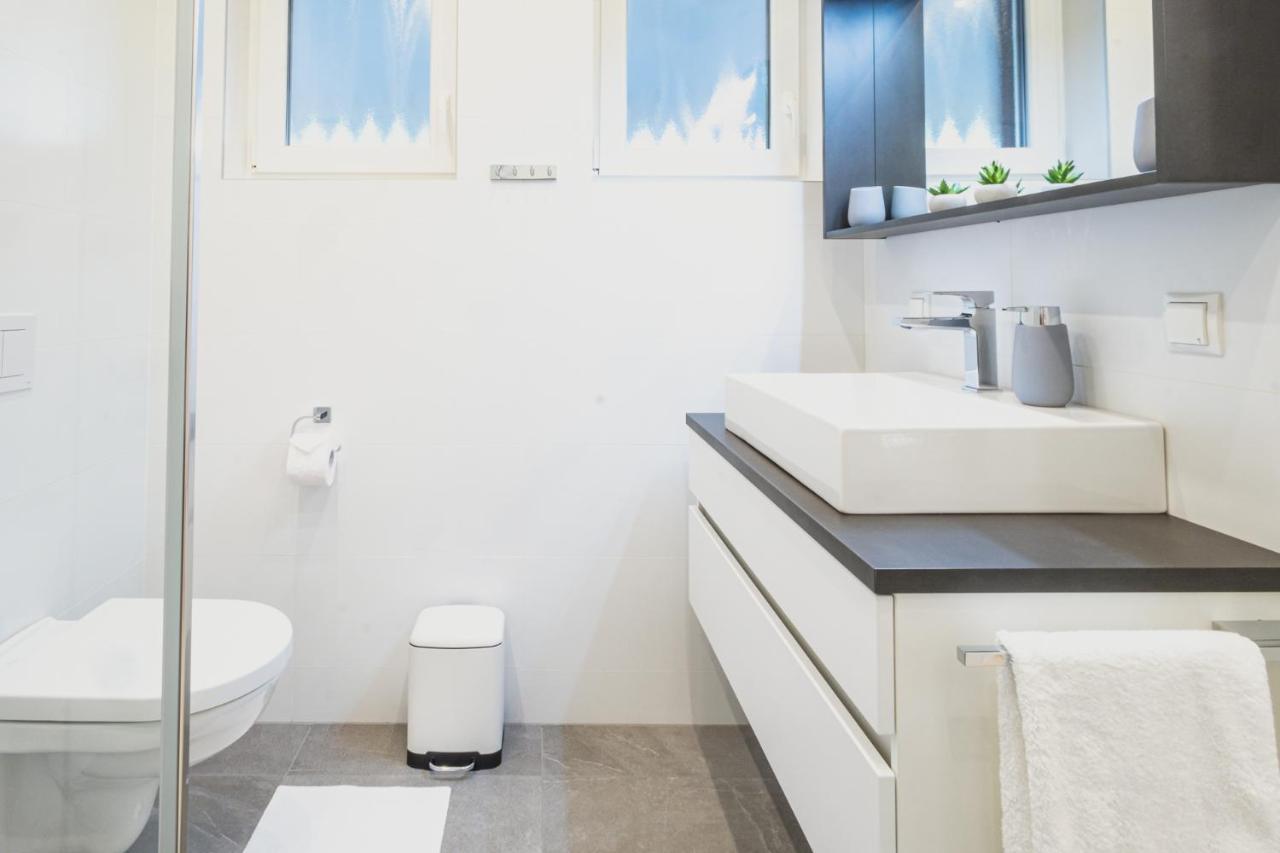 Deluxe Apartment Graz Ngoại thất bức ảnh